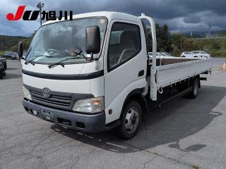 TOYOTA DYNA