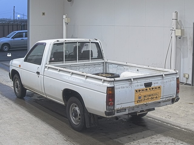 NISSAN DATSUN