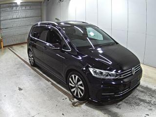 VOLKSWAGEN GOLF TOURAN