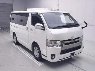 TOYOTA REGIUS ACE