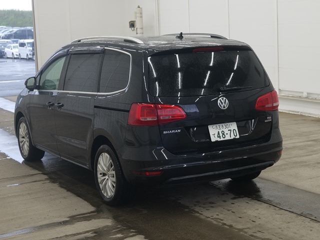 VOLKSWAGEN SHARAN