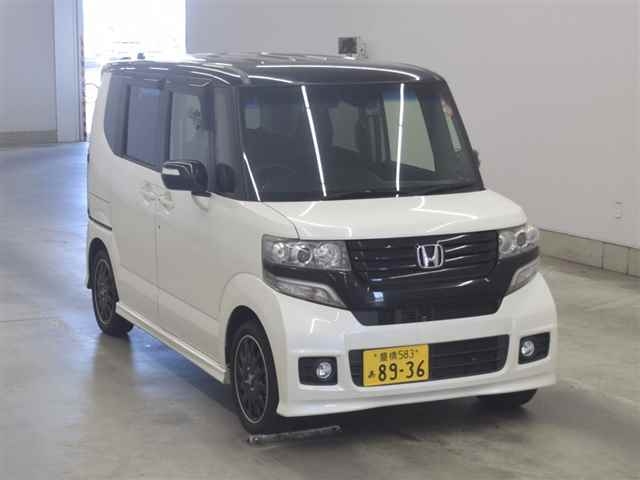 HONDA N BOX CUSTOM