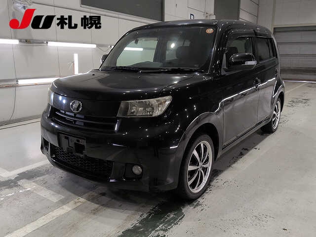 TOYOTA BB