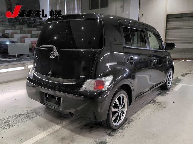 TOYOTA BB