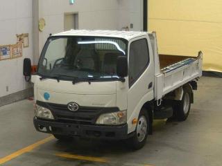 TOYOTA DYNA