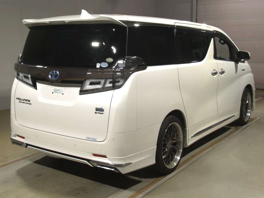 TOYOTA VELLFIRE HYBRID