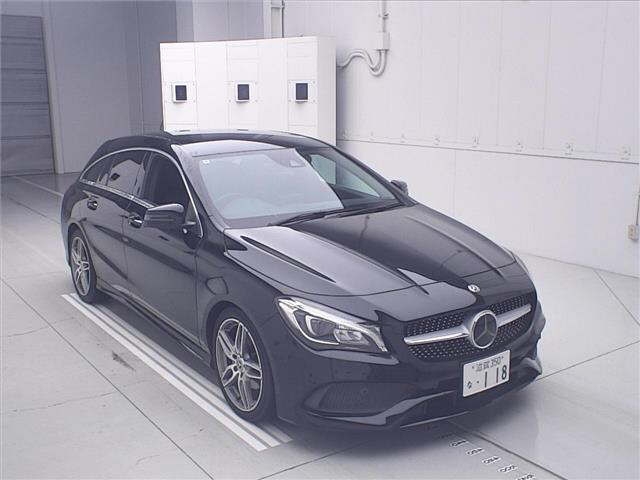 MERCEDES BENZ CLA SHOOTING BRAKE