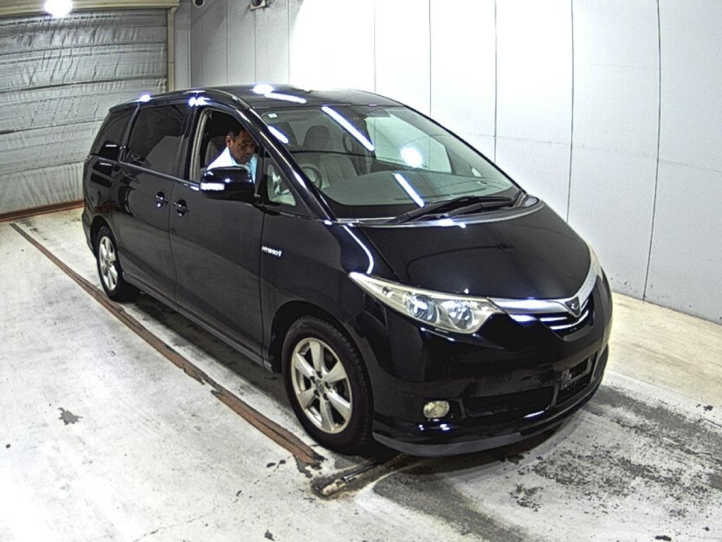 TOYOTA ESTIMA HYBRID