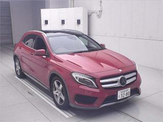 MERCEDES BENZ GLA