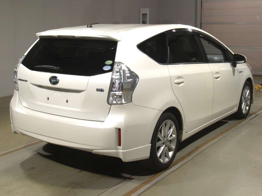 DAIHATSU MEBIUS