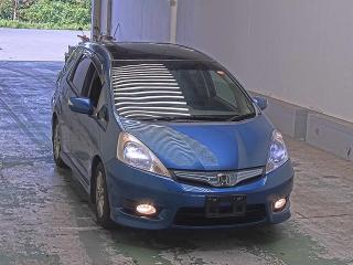 HONDA FIT SHUTTLE HYBRID