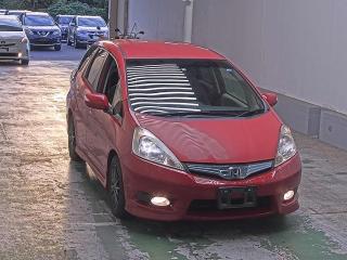 HONDA FIT SHUTTLE HYBRID