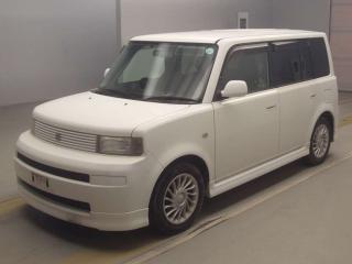 TOYOTA BB