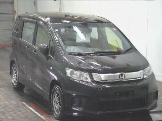 HONDA FREED SPIKE