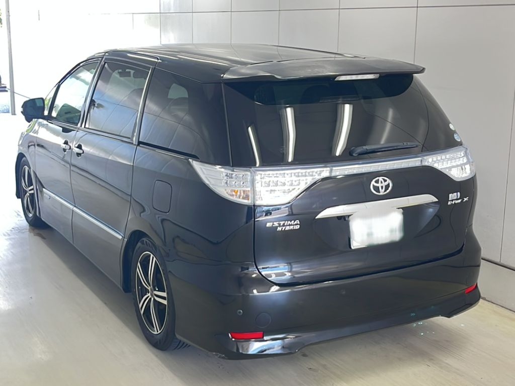 TOYOTA ESTIMA HYBRID