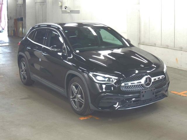 MERCEDES BENZ GLA