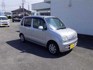 DAIHATSU MOVE LATTE
