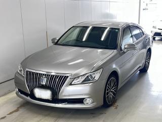 TOYOTA CROWN HYBRID