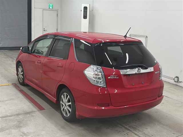 HONDA FIT SHUTTLE HYBRID
