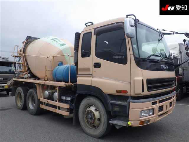 ISUZU GIGA