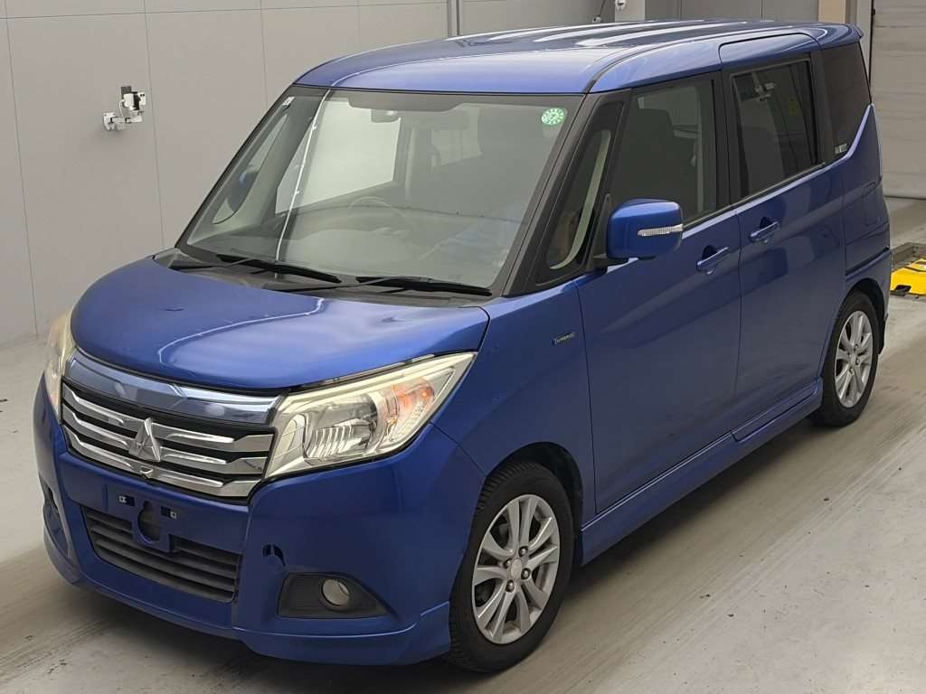 MITSUBISHI DELICA D:2