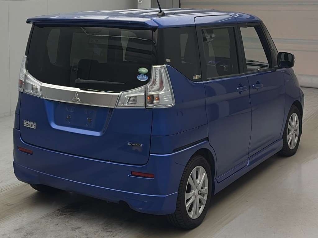 MITSUBISHI DELICA D:2
