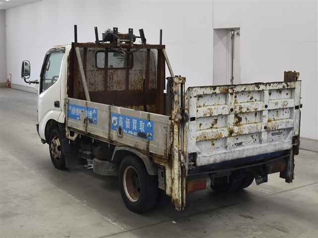 TOYOTA DYNA
