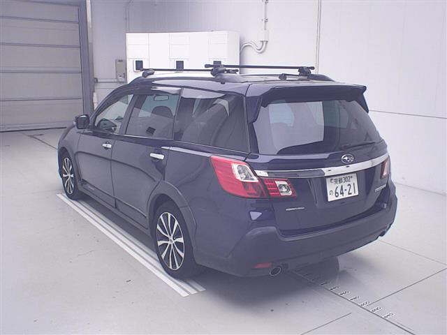 SUBARU EXIGA CROSSOVER 7