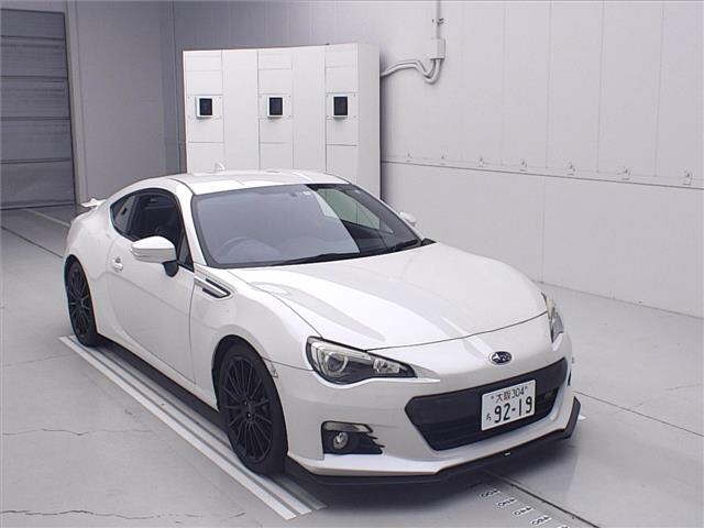 SUBARU BRZ