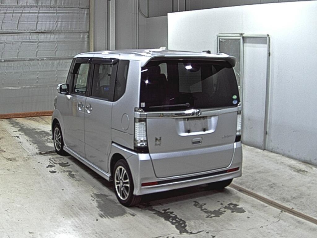 HONDA N BOX CUSTOM