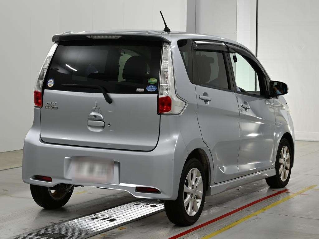 MITSUBISHI EK CUSTOM