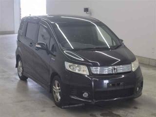HONDA FREED SPIKE HYBRID