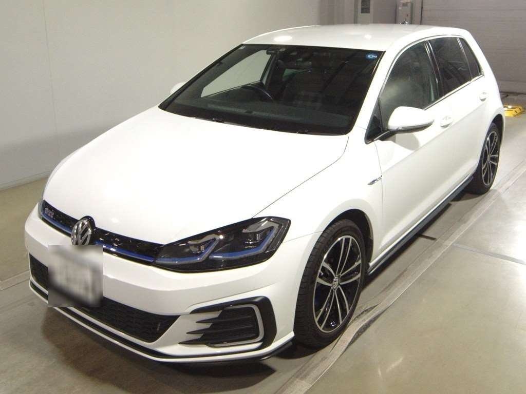 VOLKSWAGEN GOLF GTE