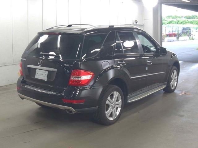 MERCEDES BENZ M CLASS