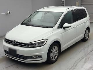 VOLKSWAGEN GOLF TOURAN