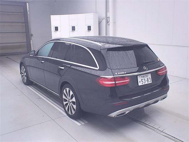 MERCEDES BENZ E-CLASS ALL-TERRAIN