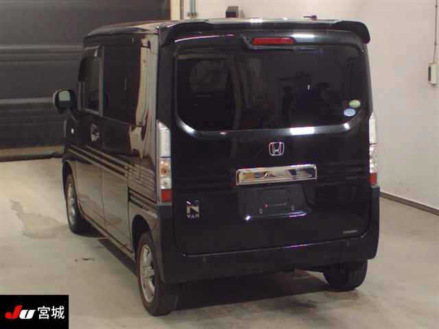 HONDA N-VAN