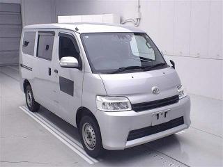 TOYOTA TOWN ACE