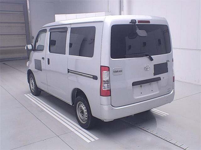 TOYOTA TOWN ACE