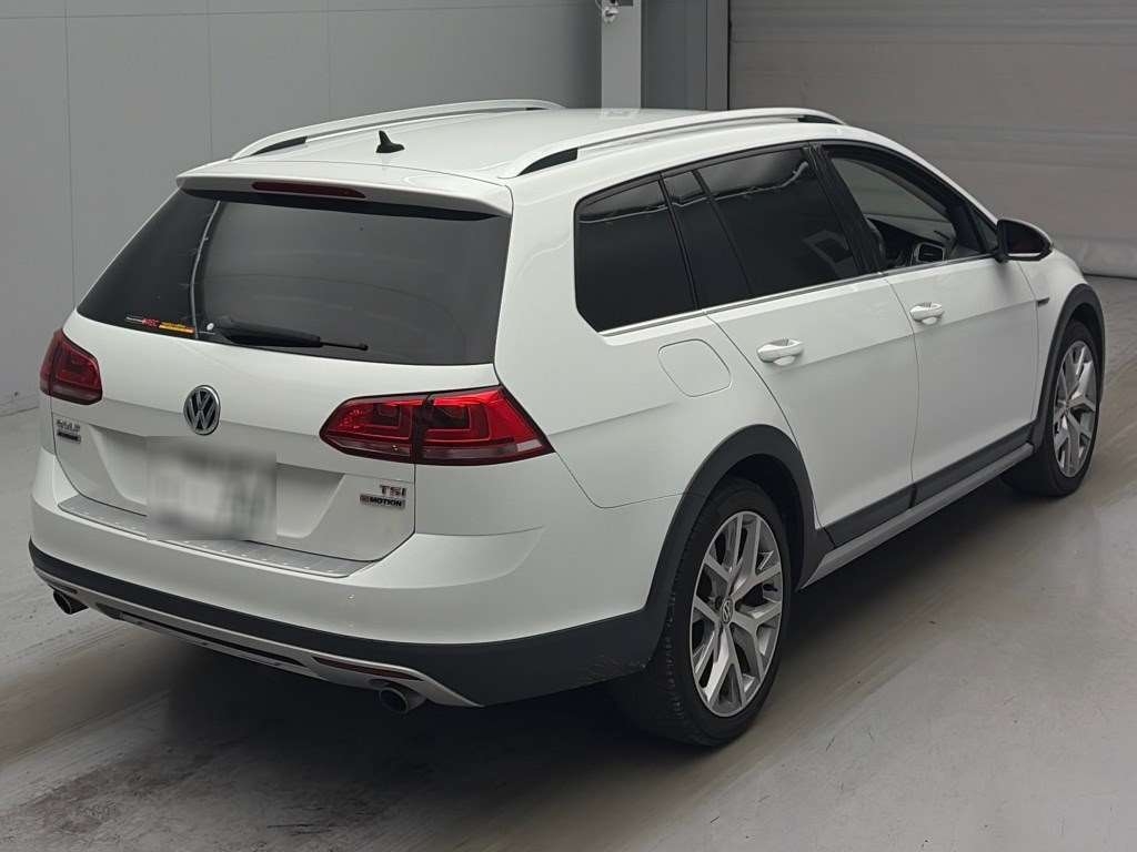 VOLKSWAGEN GOLF ALLTRACK