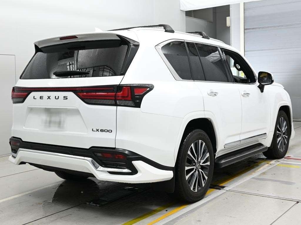 LEXUS LX