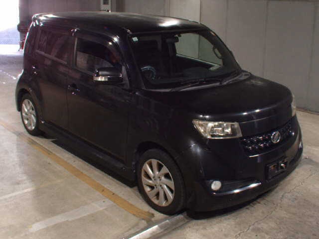 TOYOTA BB