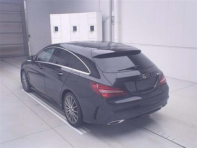 MERCEDES BENZ CLA SHOOTING BRAKE