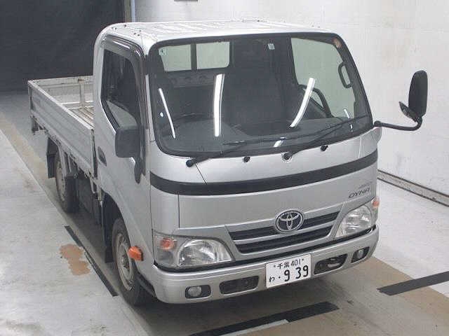 TOYOTA DYNA TRUCK