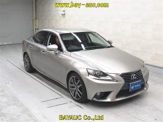LEXUS IS