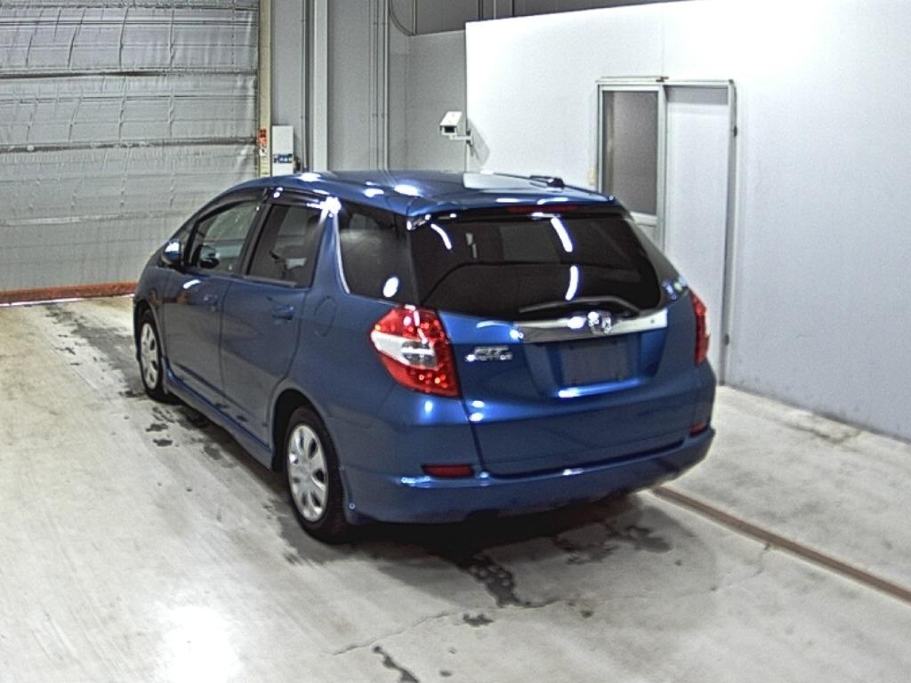 HONDA FIT SHUTTLE