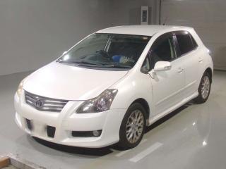 TOYOTA BLADE