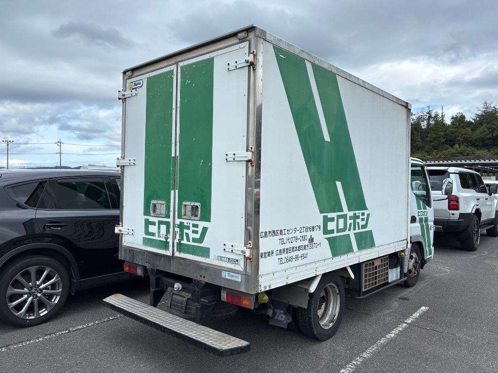 MITSUBISHI CANTER