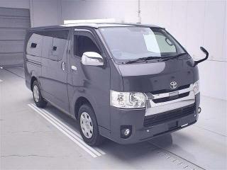 TOYOTA REGIUS ACE