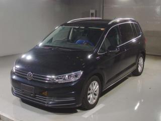 VOLKSWAGEN GOLF TOURAN